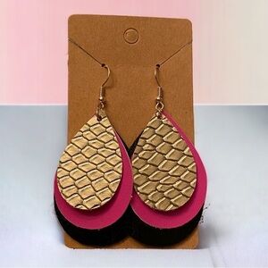 Animal print faux leather layered earrings—BRAND NEW